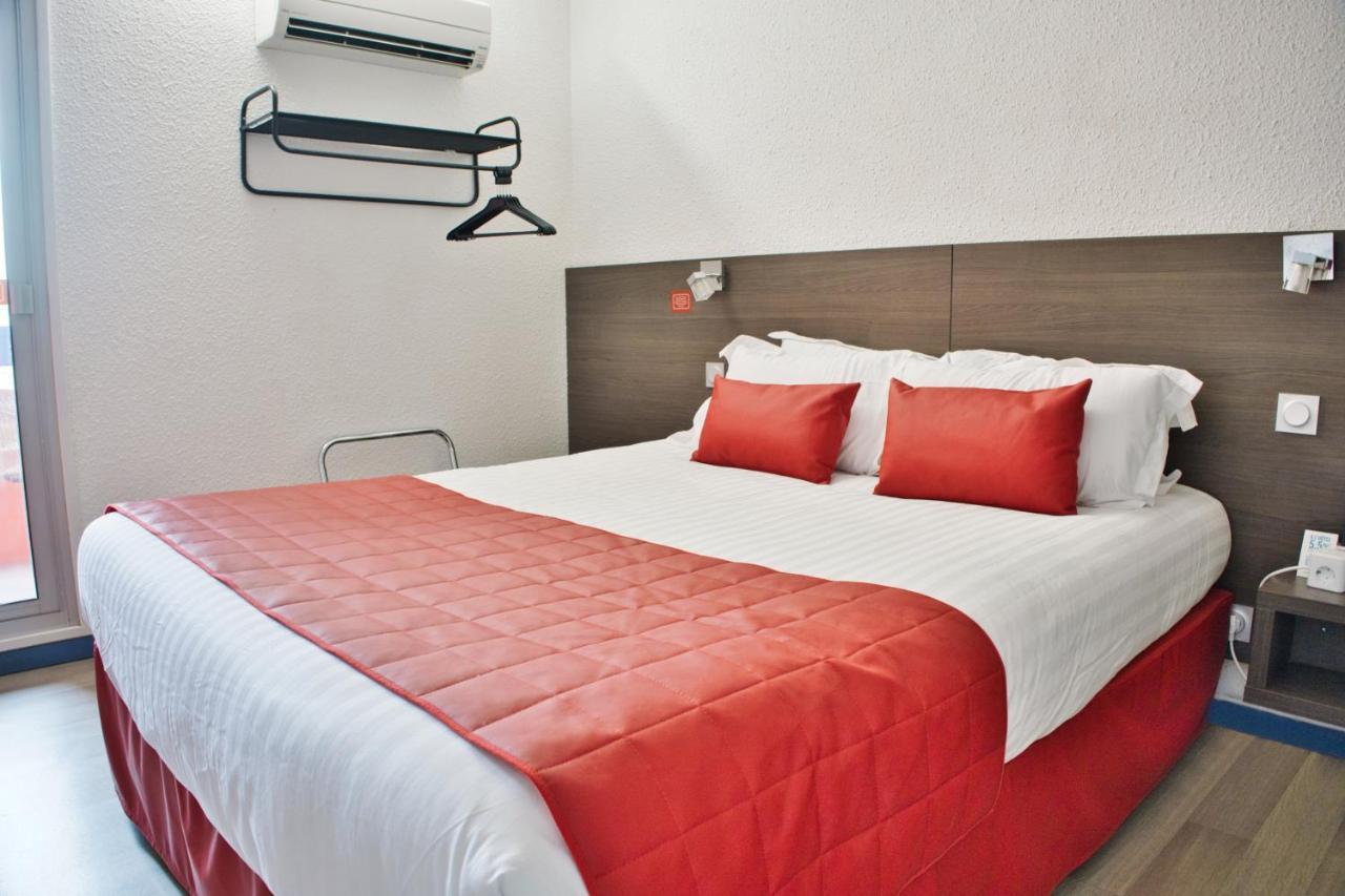 Cit'Hotel Des 2 Golfs Льокат Екстериор снимка