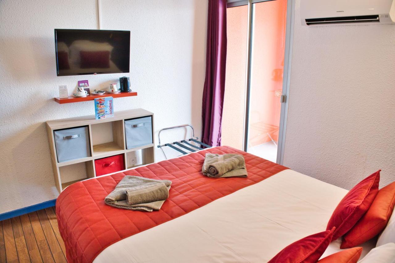 Cit'Hotel Des 2 Golfs Льокат Екстериор снимка