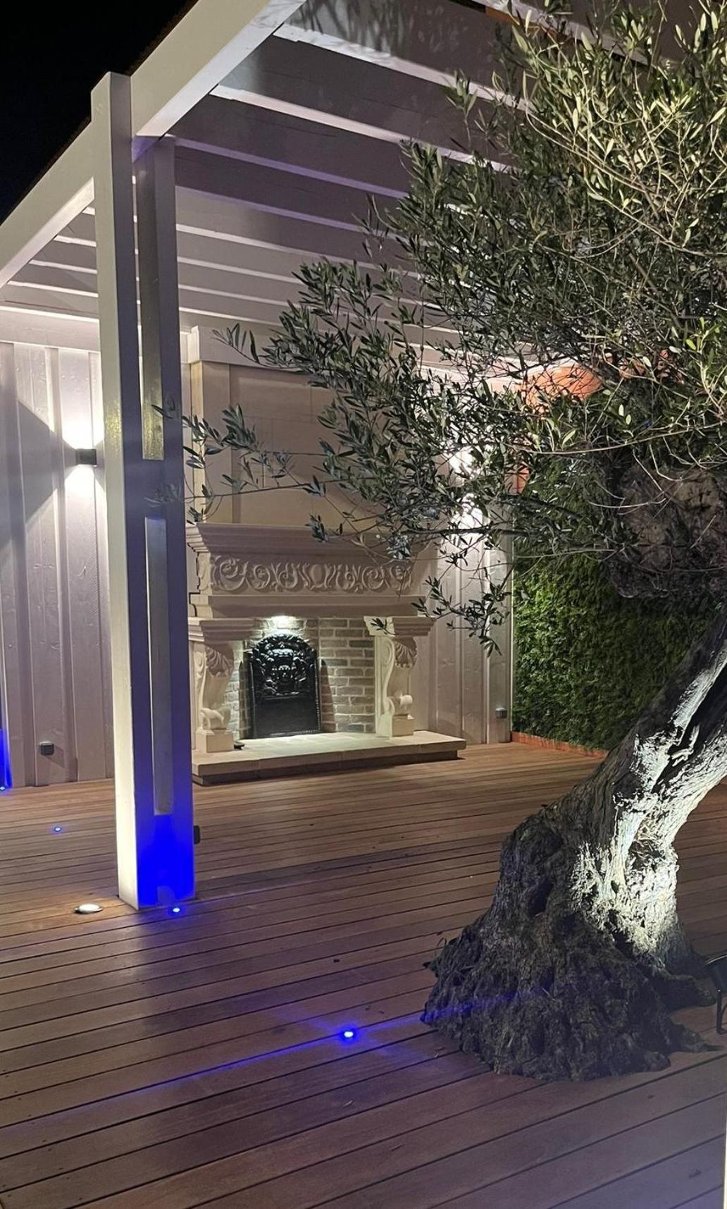 Cit'Hotel Des 2 Golfs Льокат Екстериор снимка