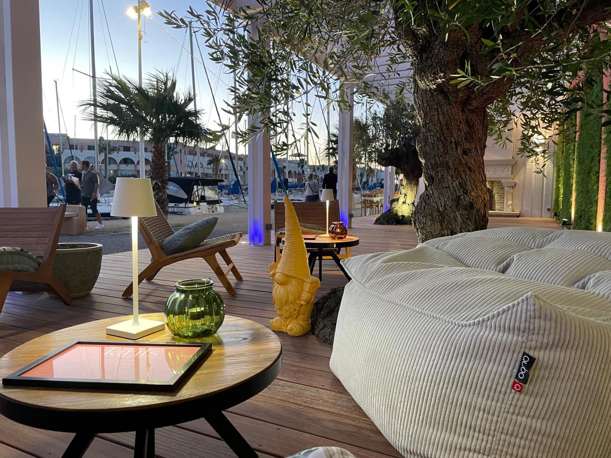Cit'Hotel Des 2 Golfs Льокат Екстериор снимка